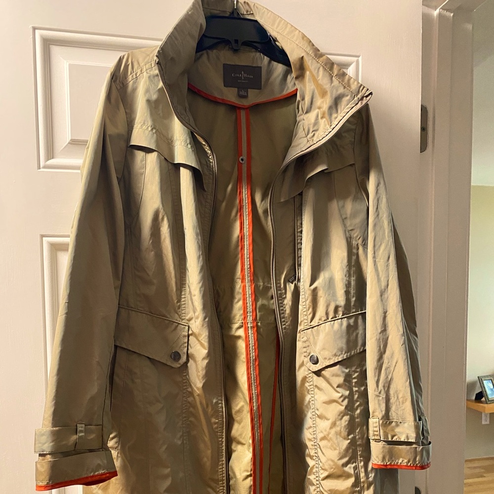Cole Haan Light Rain Wind Coat